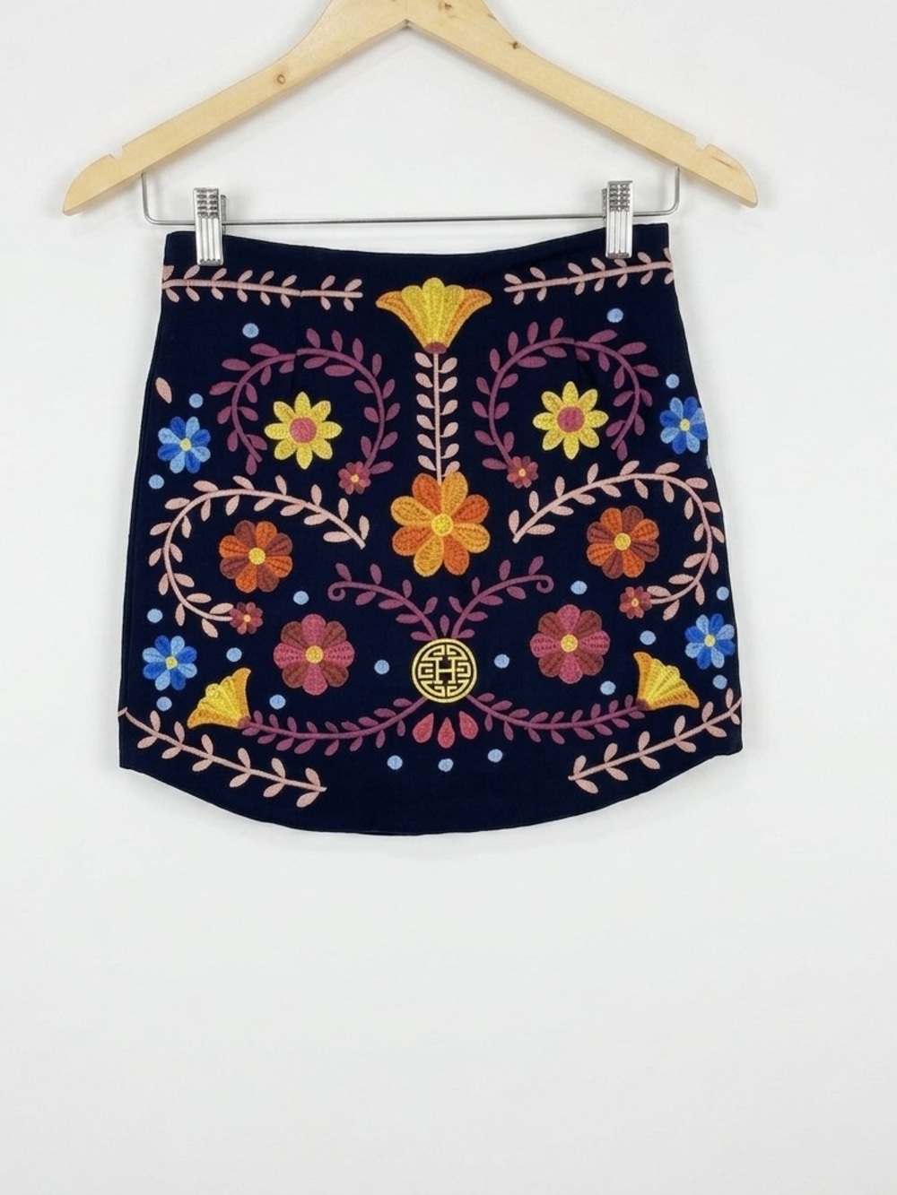 Herencia‎ Collection Embroidered Floral Mini Skirt Black Multi Boho Fiesta Sz S
